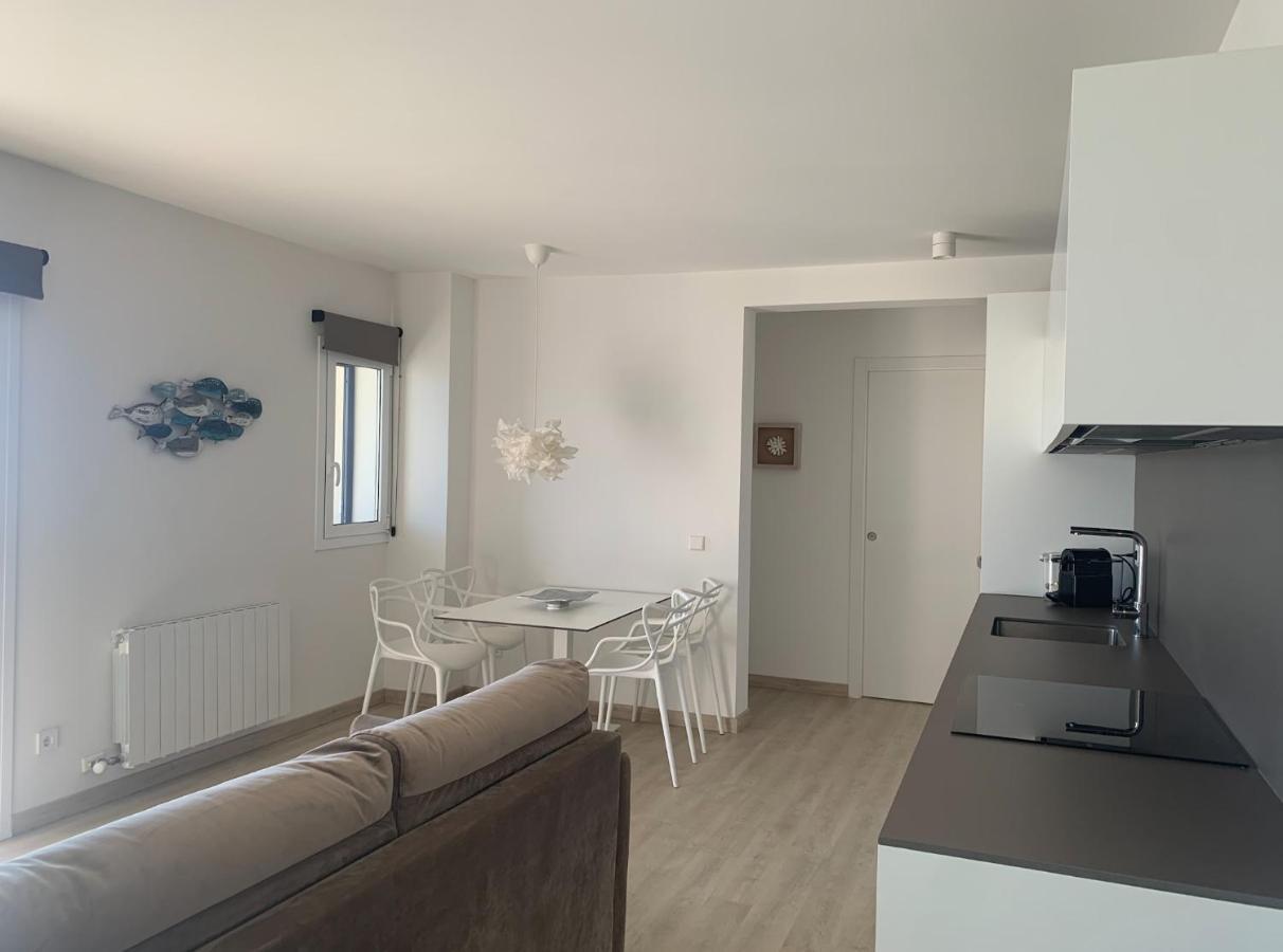 Magnific Apartament A Primera Linia De Mar ซานต์เฟลิอูเดกีโซลส์ ภายนอก รูปภาพ
